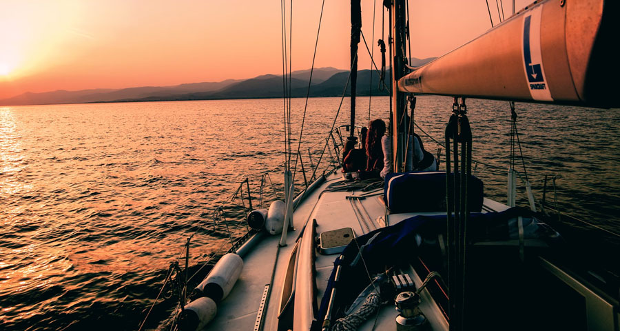 Featured image Basic Rules of Sailing You Need to Know - Basic Rules of Sailing You Need to Know